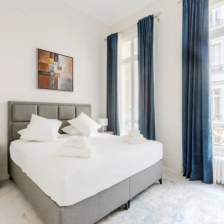 Appartamento Caf Friedland Parigi